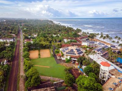 Tangerine Beach Hotel