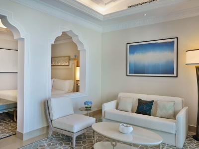 Waldorf Astoria Ras Al Khaimah - King Juniorsuite Meerblick (J2M)