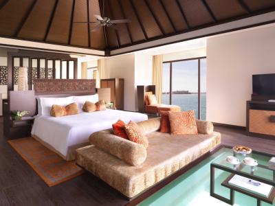 Anantara The Palm Dubai Resort - One Bedroom Overwater Villa