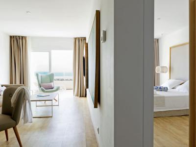 R2 Buganvilla Hotel & Spa - Juniorsuite seitlicher Meerblick