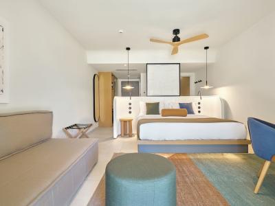 Paralos Kosta Alímia Resort - Juniorsuite