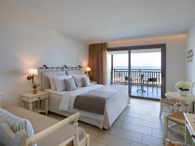 Creta Maris Resort - Doppelzimmer Deluxe Seafront Adult only