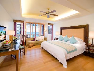 Centara Grand Beach Resort Phuket - Deluxe Meerblick