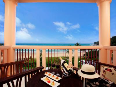Centara Grand Beach Resort Phuket - Deluxe Meerblick