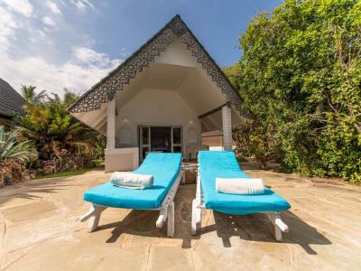 Chale Island Resort - Doppelzimmer Meerblick Bandas