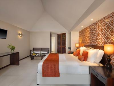 Adaaran Select Hudhuran Fushi - Beach Villa