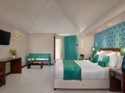 Adaaran Select Hudhuran Fushi - Deluxe Beach Villa