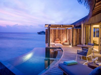 InterContinental Maldives Maamunagau Resort - Lagoon Beach Pool Villa