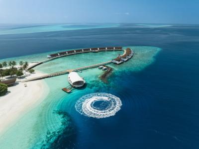 The Westin Maldives Miriandhoo Resort