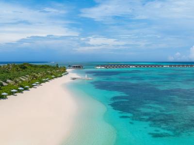 Le Meridien Maldives Resort & Spa - Beach Villa