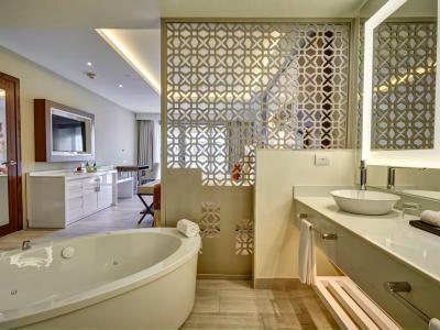 Royalton Bavaro - Luxury Junior Suite